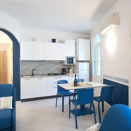 Apartment Sun Pool Near Free Parking *