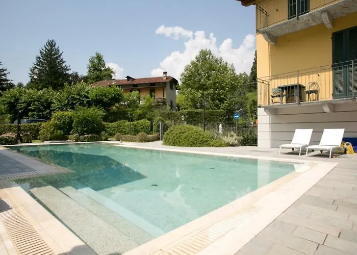 Sun Pool Near Free Parking * Bellagio