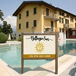 Sun Pool Near Free Parking Daire