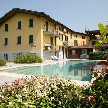 Sun Pool Near Free Parking * Белладжо