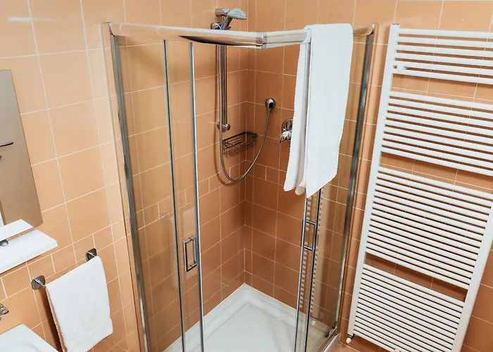 Apartamento Sun Pool Near Free Parking